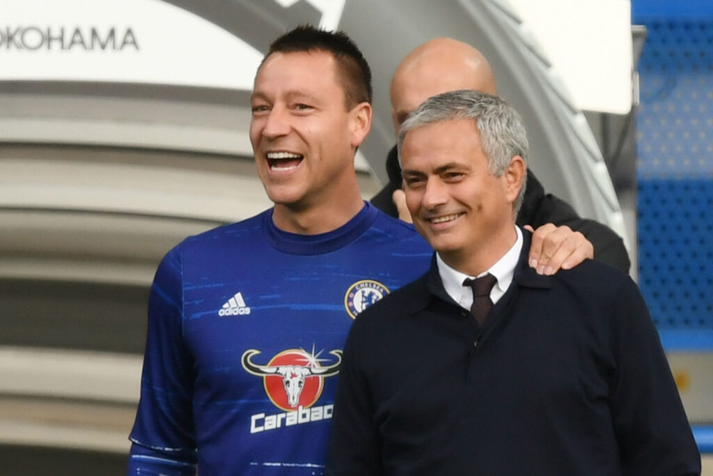  Mourinho và John Terry keobong365